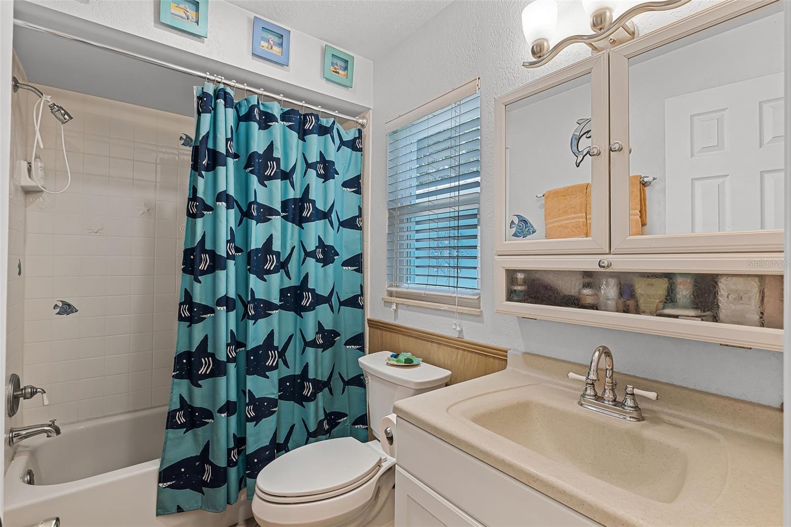 ST JOHNS RIVER ESTATES - Residential
