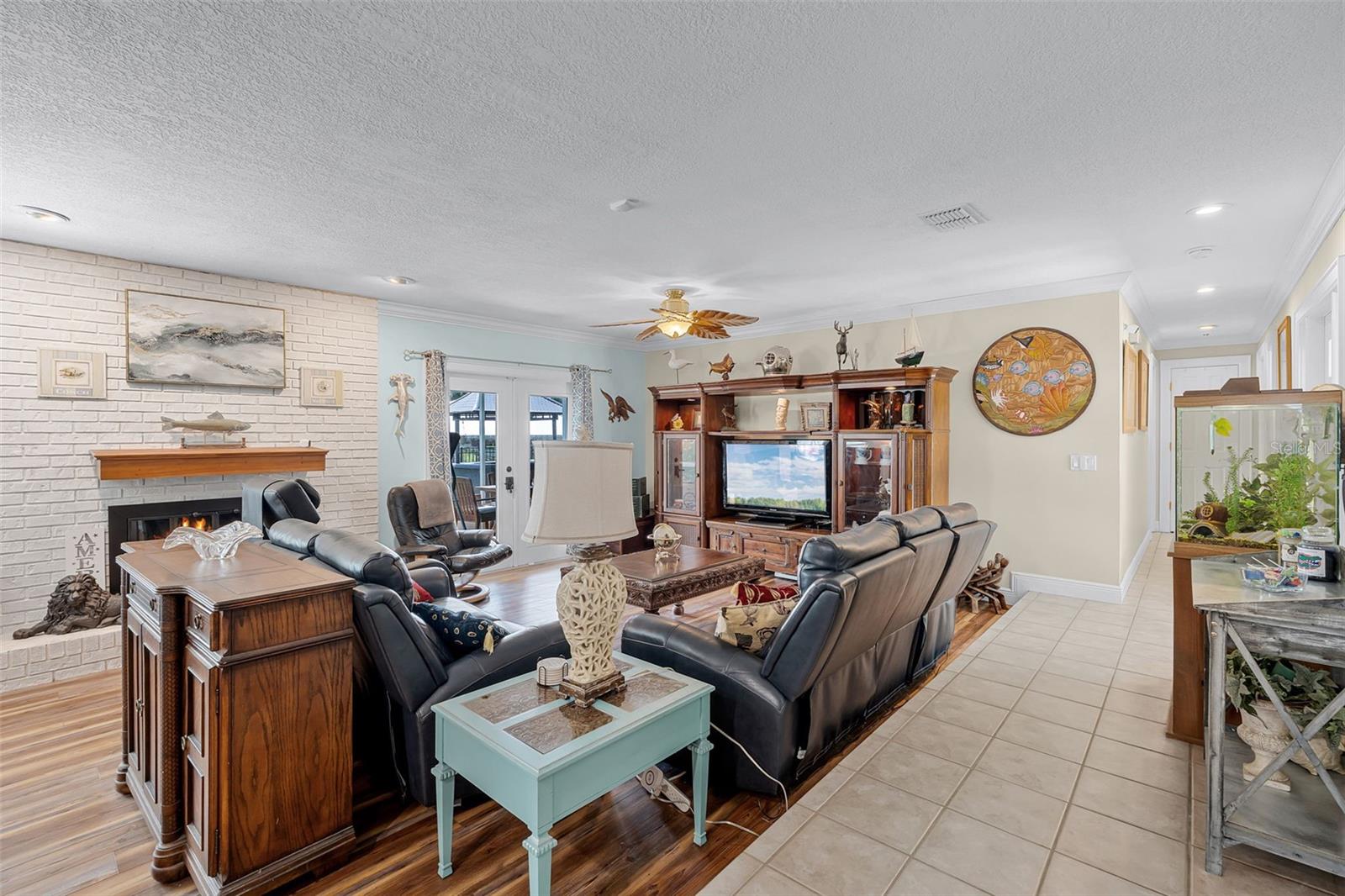 ST JOHNS RIVER ESTATES - Residential