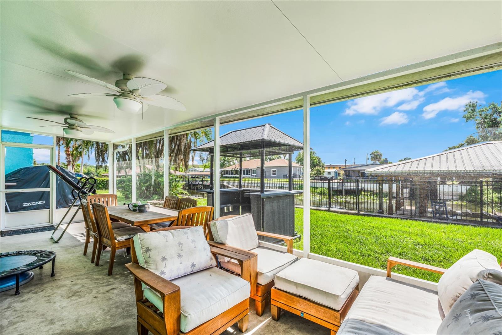 ST JOHNS RIVER ESTATES - Residential