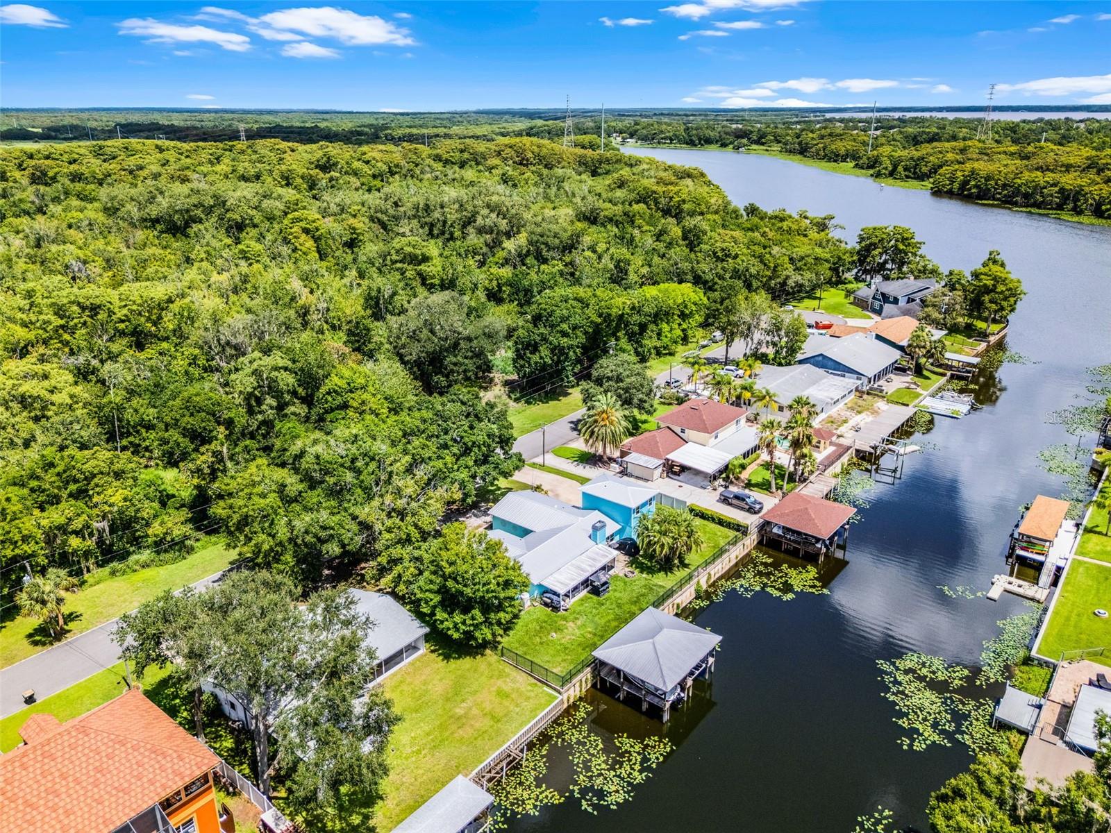 ST JOHNS RIVER ESTATES - Residential