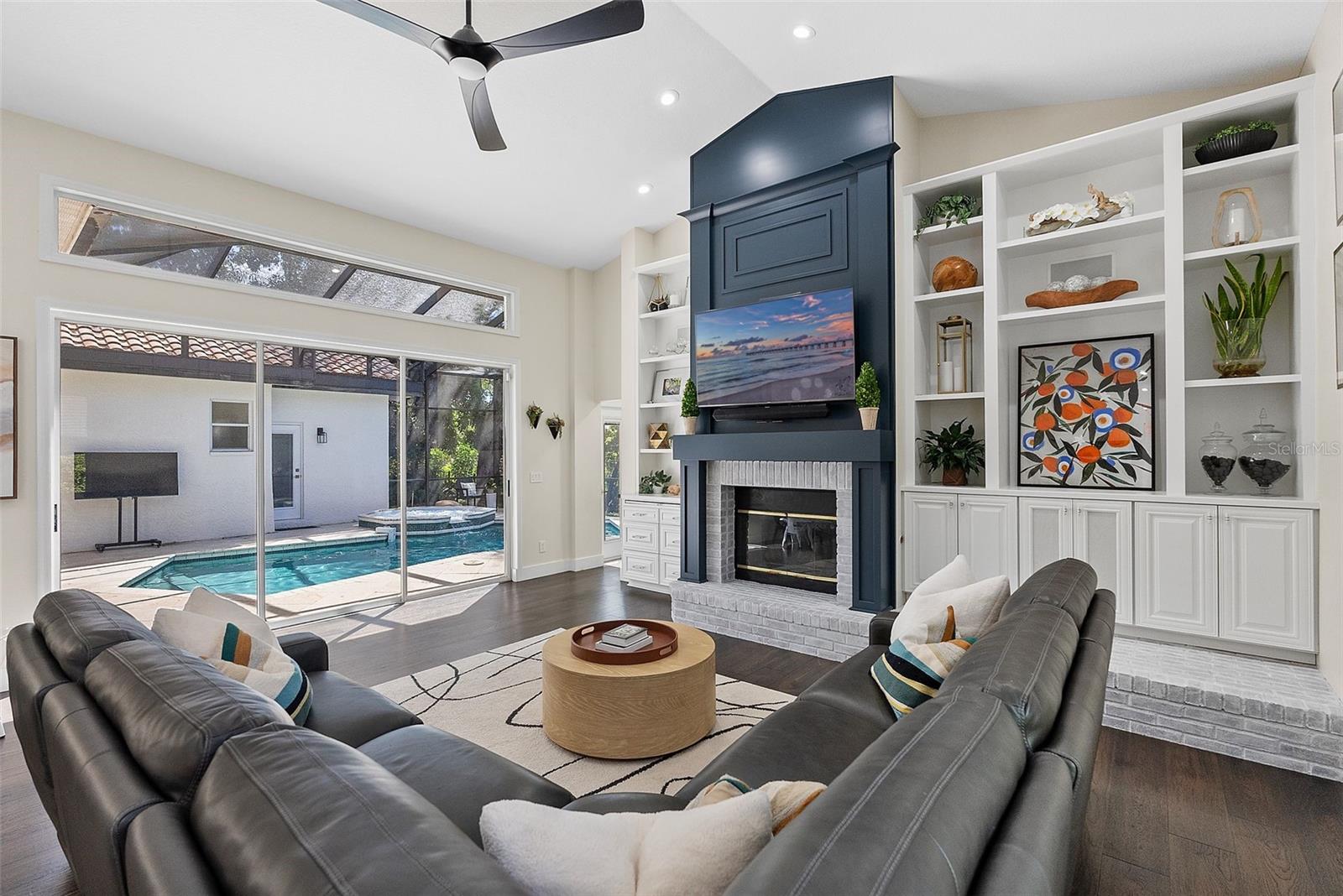 PLACIDO BAYOU - Residential