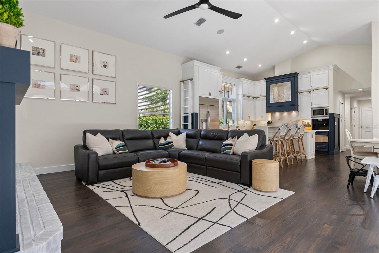 PLACIDO BAYOU - Residential