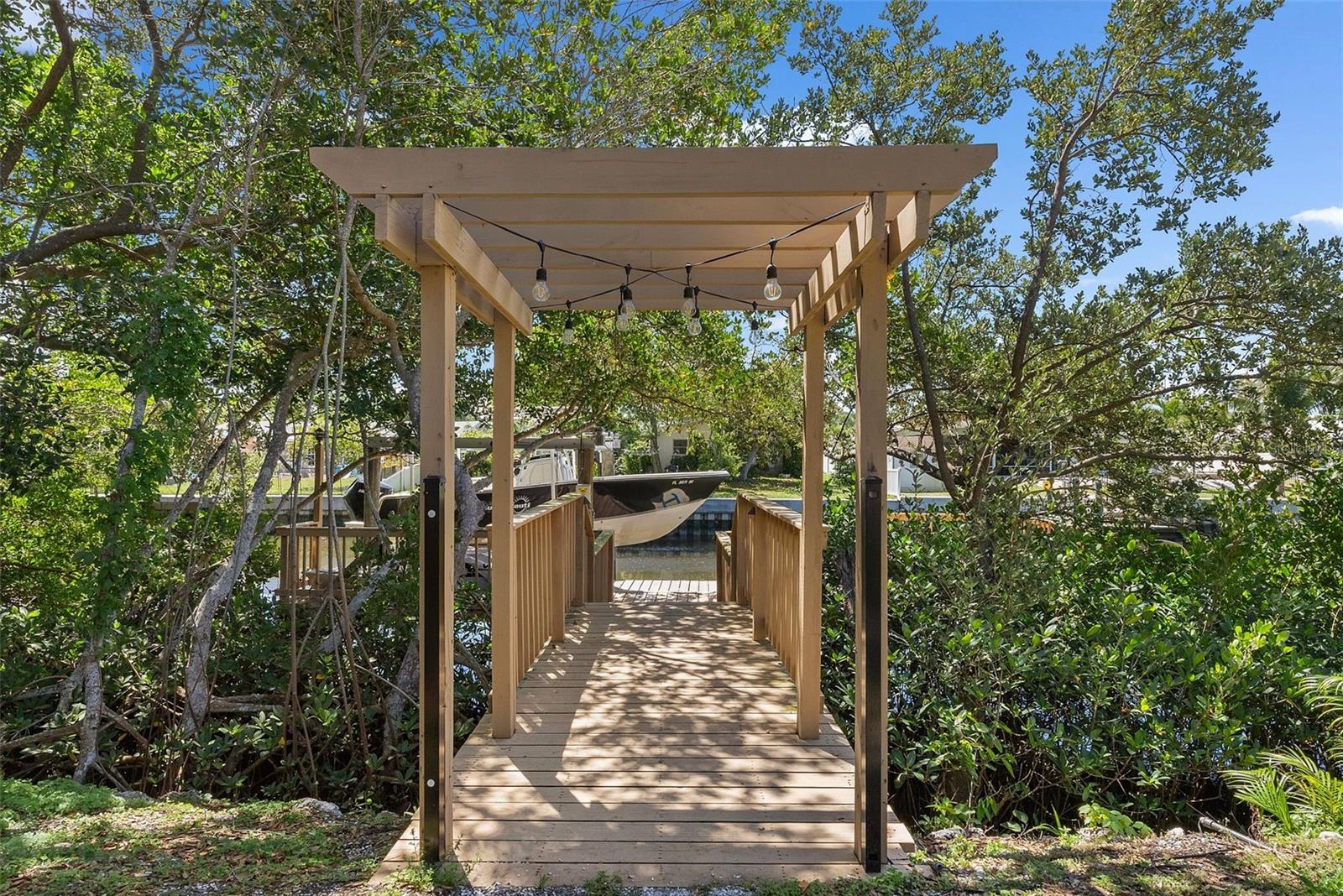 PLACIDO BAYOU - Residential