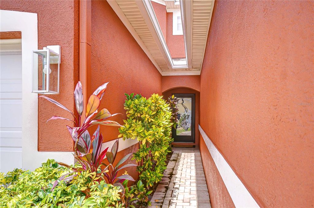 Photo of 11010 Blaine Top Pl, Tampa, FL 33626 (MLS # TB8398895)