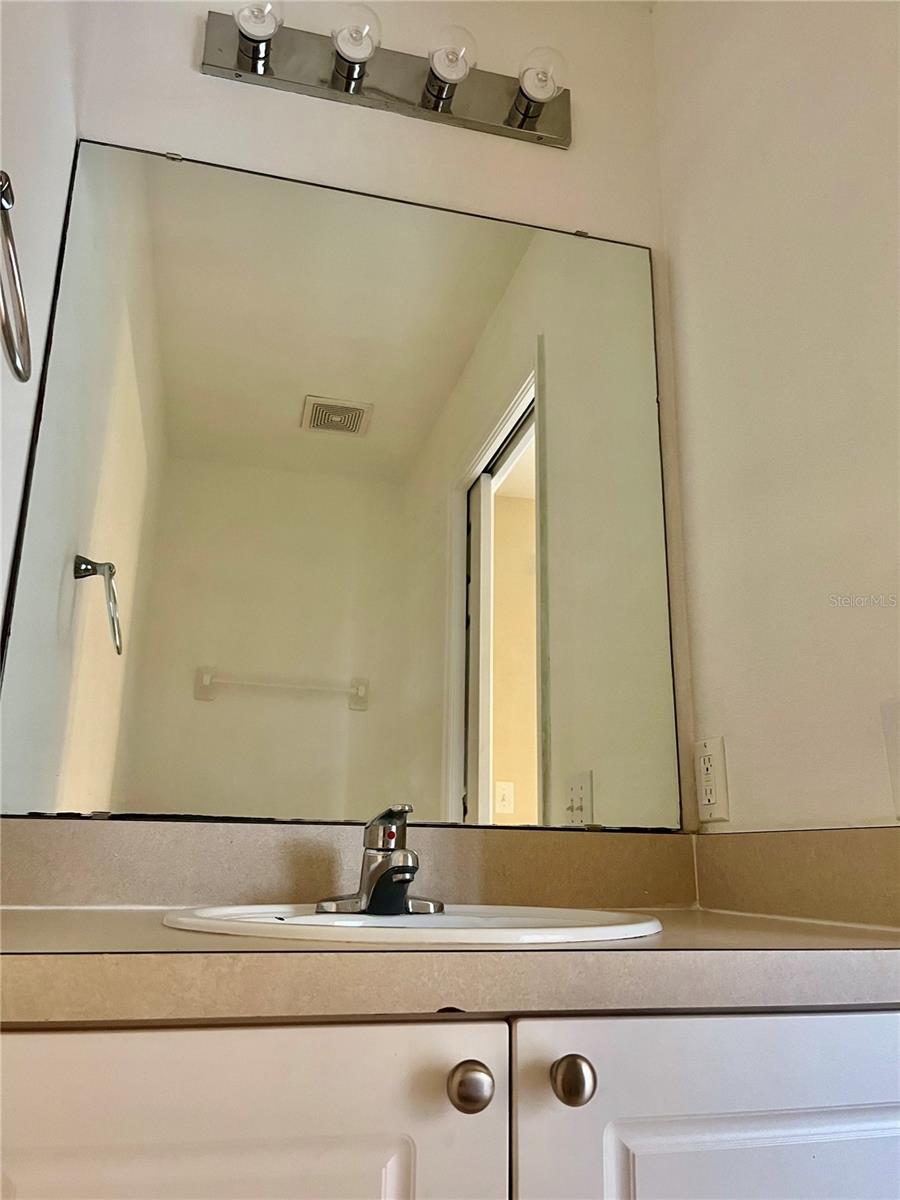 RIO HILLS TWNHS - Residential Lease