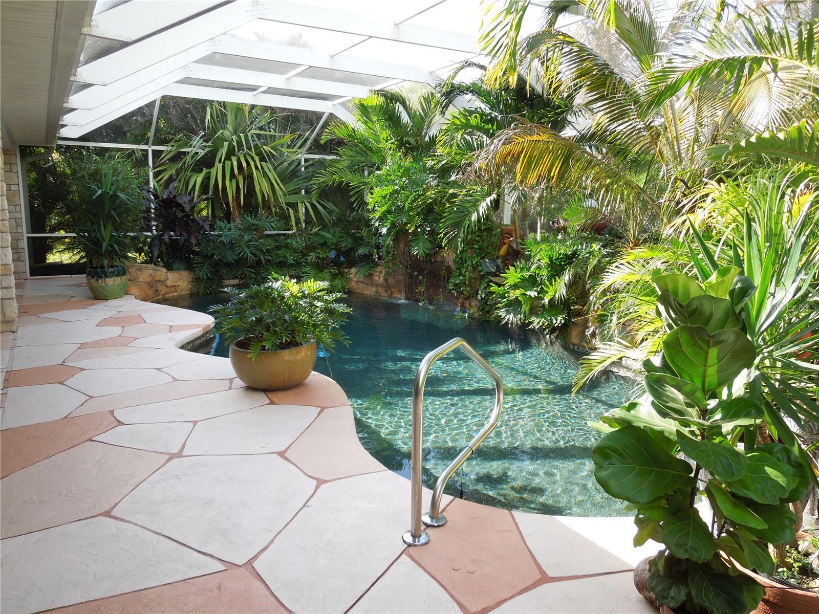 ROWLAND COUNTRY ESTATES - Residential