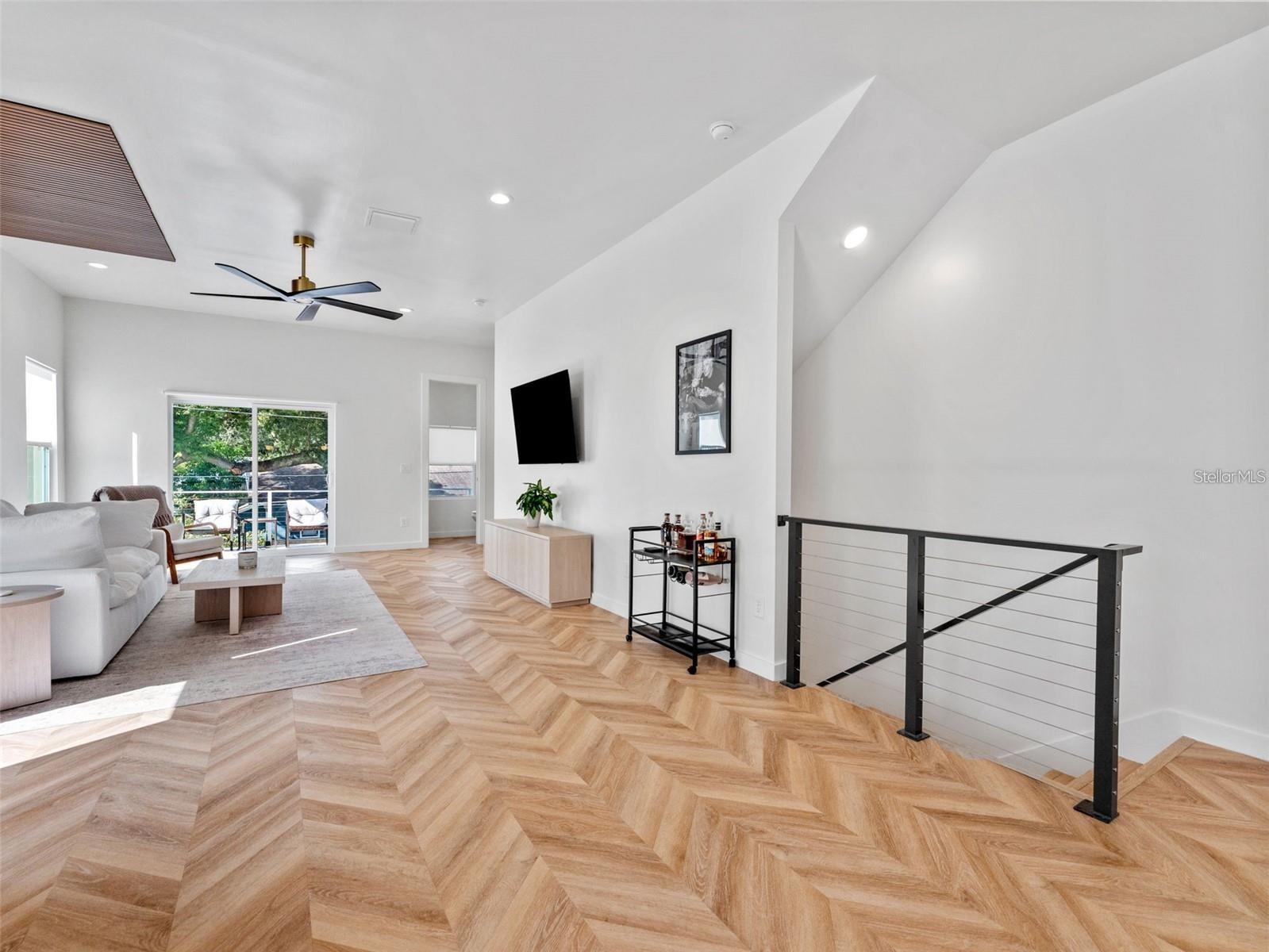 D6E | ADALEE STREET TOWNHOMES - Residential