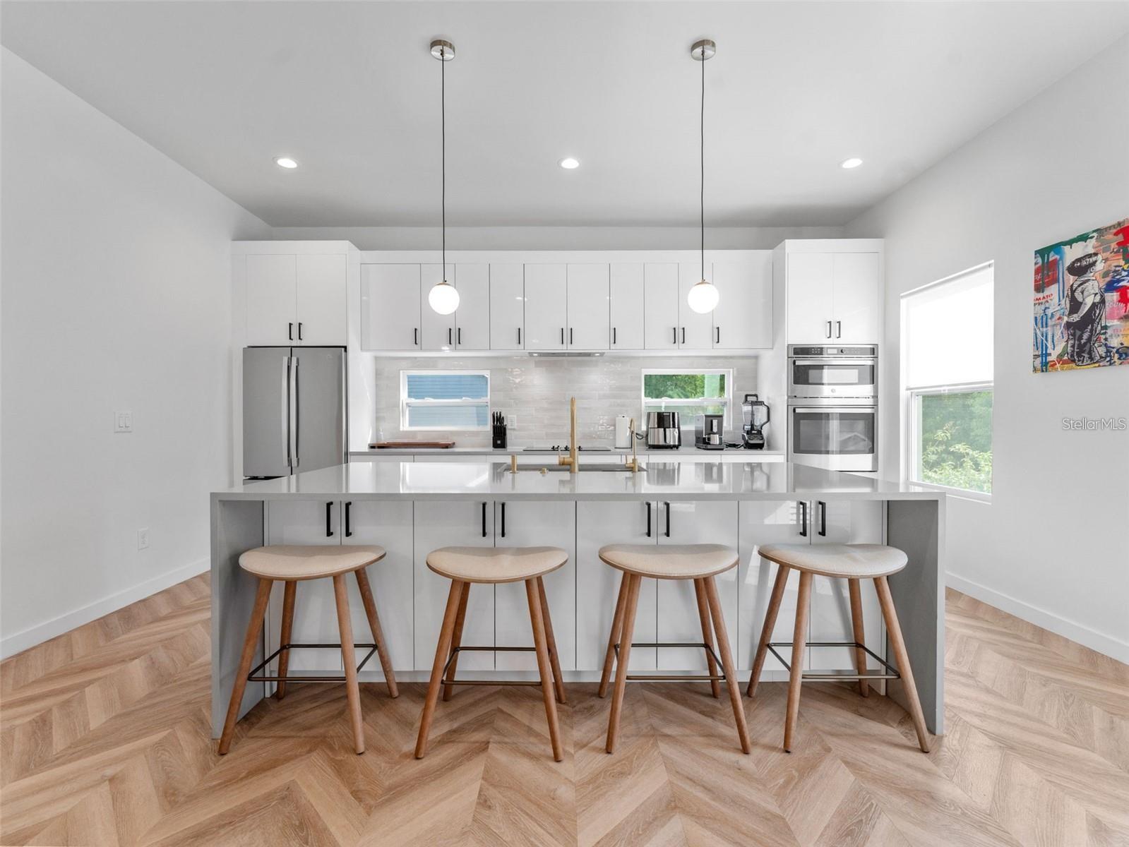 D6E | ADALEE STREET TOWNHOMES - Residential