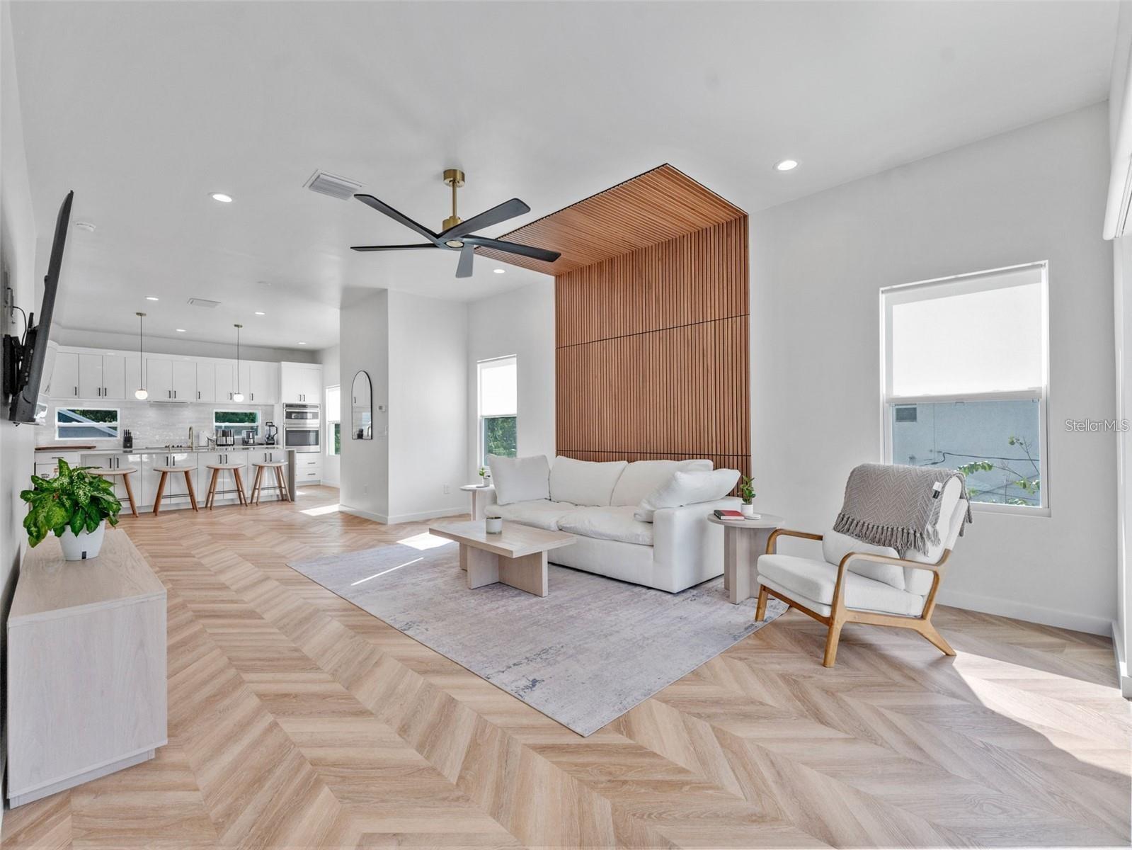 D6E | ADALEE STREET TOWNHOMES - Residential