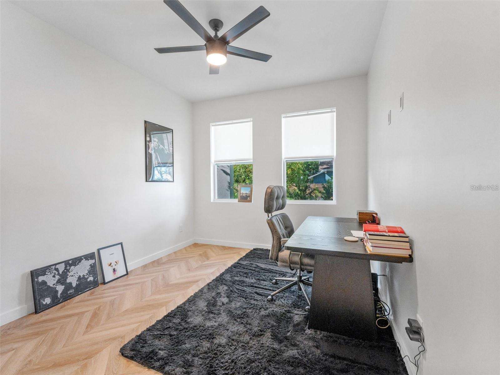 D6E | ADALEE STREET TOWNHOMES - Residential