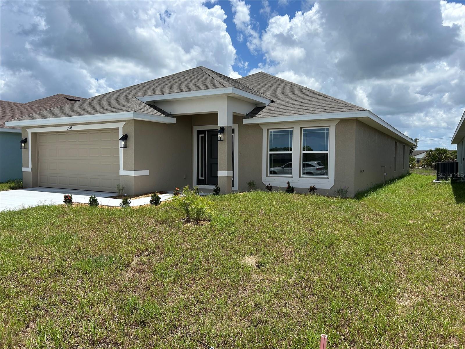 2648 AVERLAND LOOP