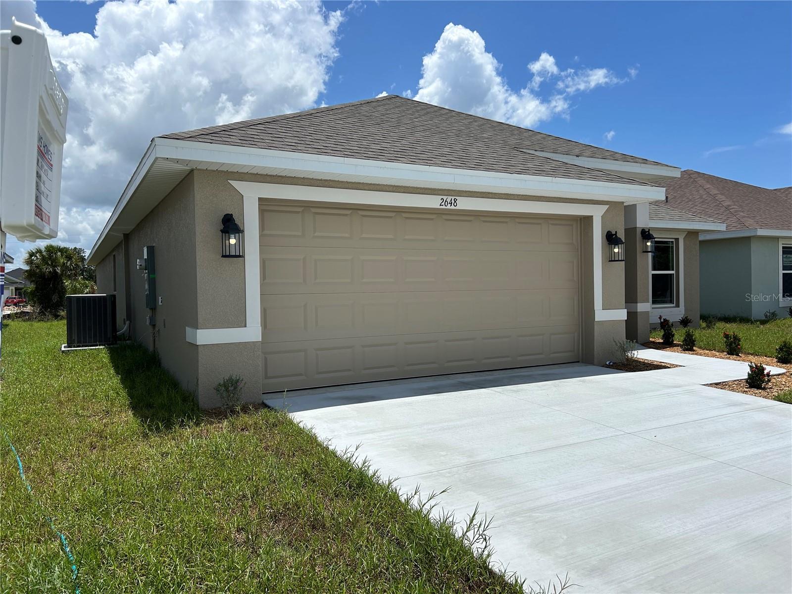 2648 AVERLAND LOOP