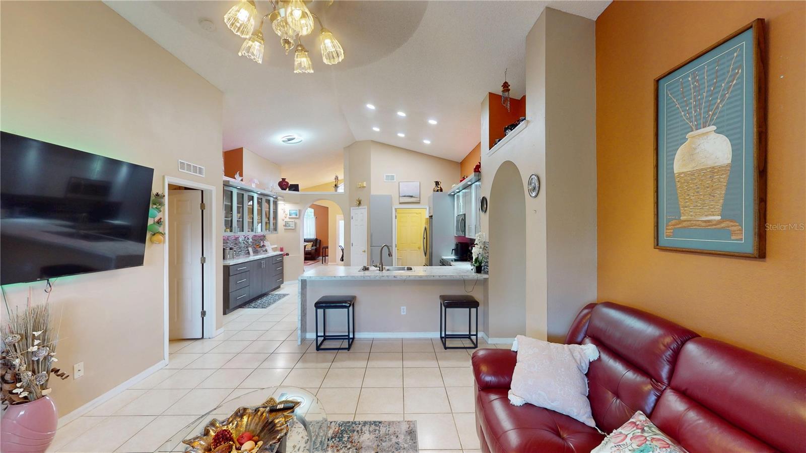 2506 SHELBY CIRCLE