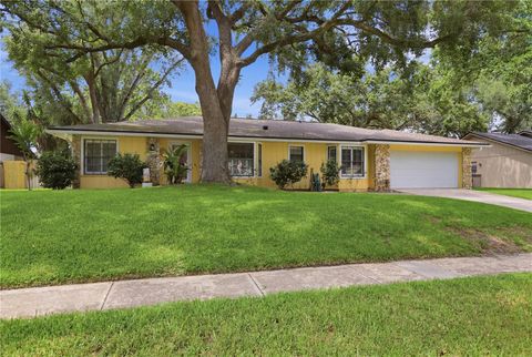 Photo of 1701 Wind Willow Road, Belle Isle, FL 32809 (MLS # V4949564)