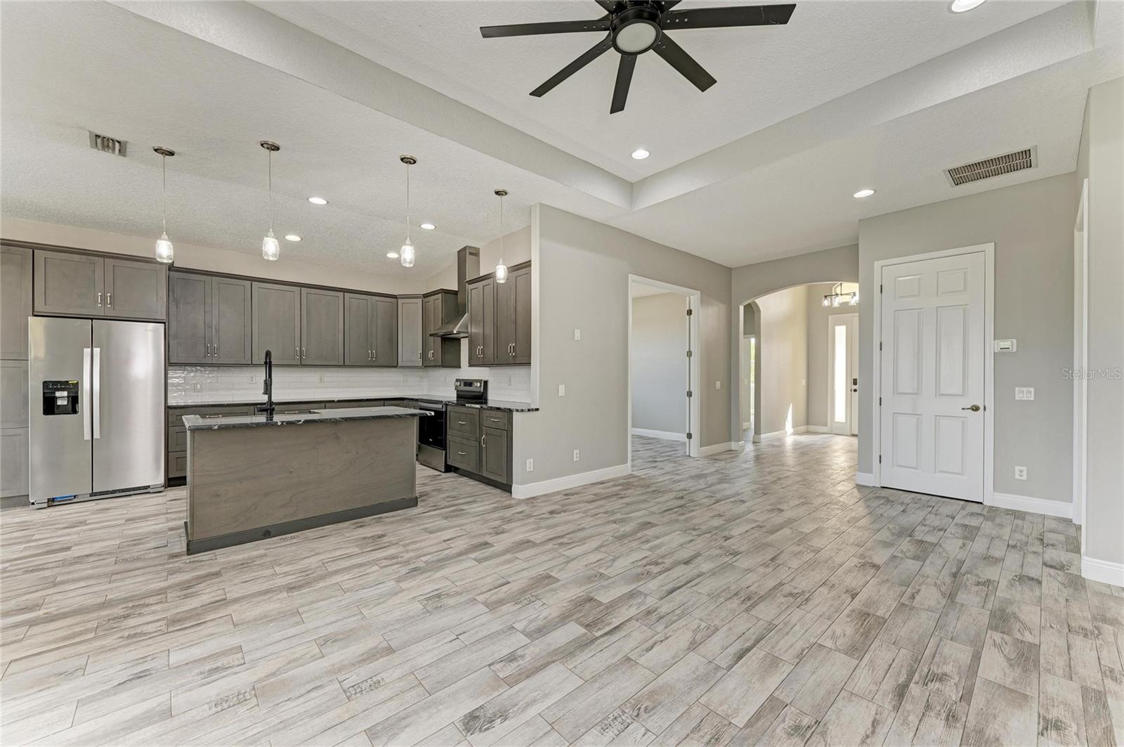 ACREAGE - Residential