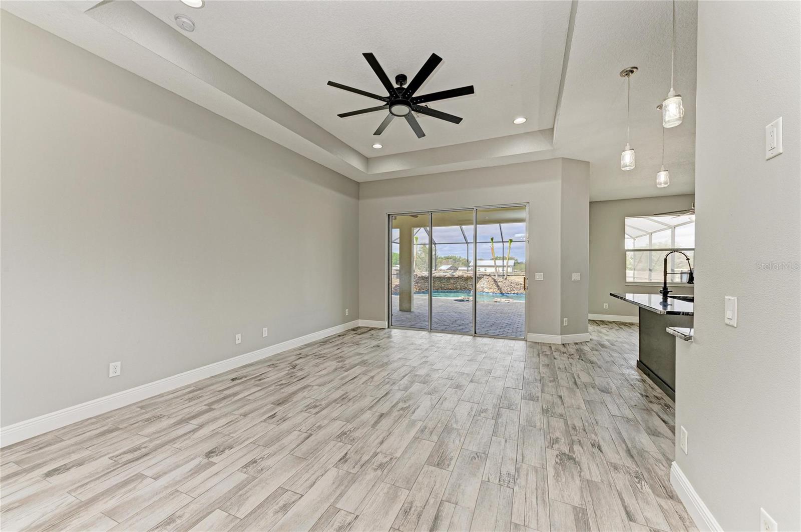 ACREAGE - Residential