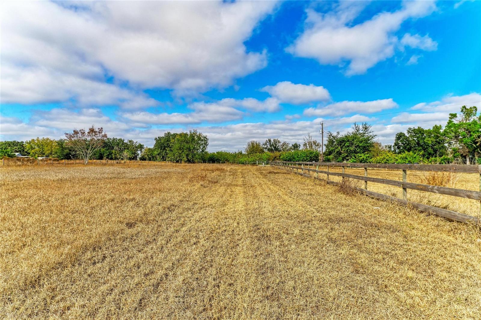 ACREAGE - Residential