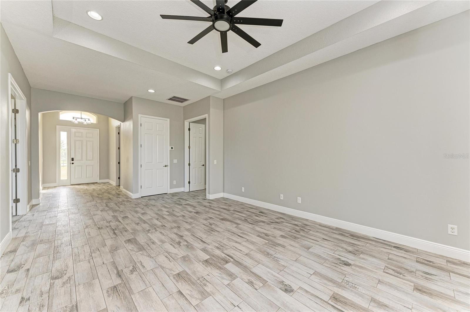 ACREAGE - Residential