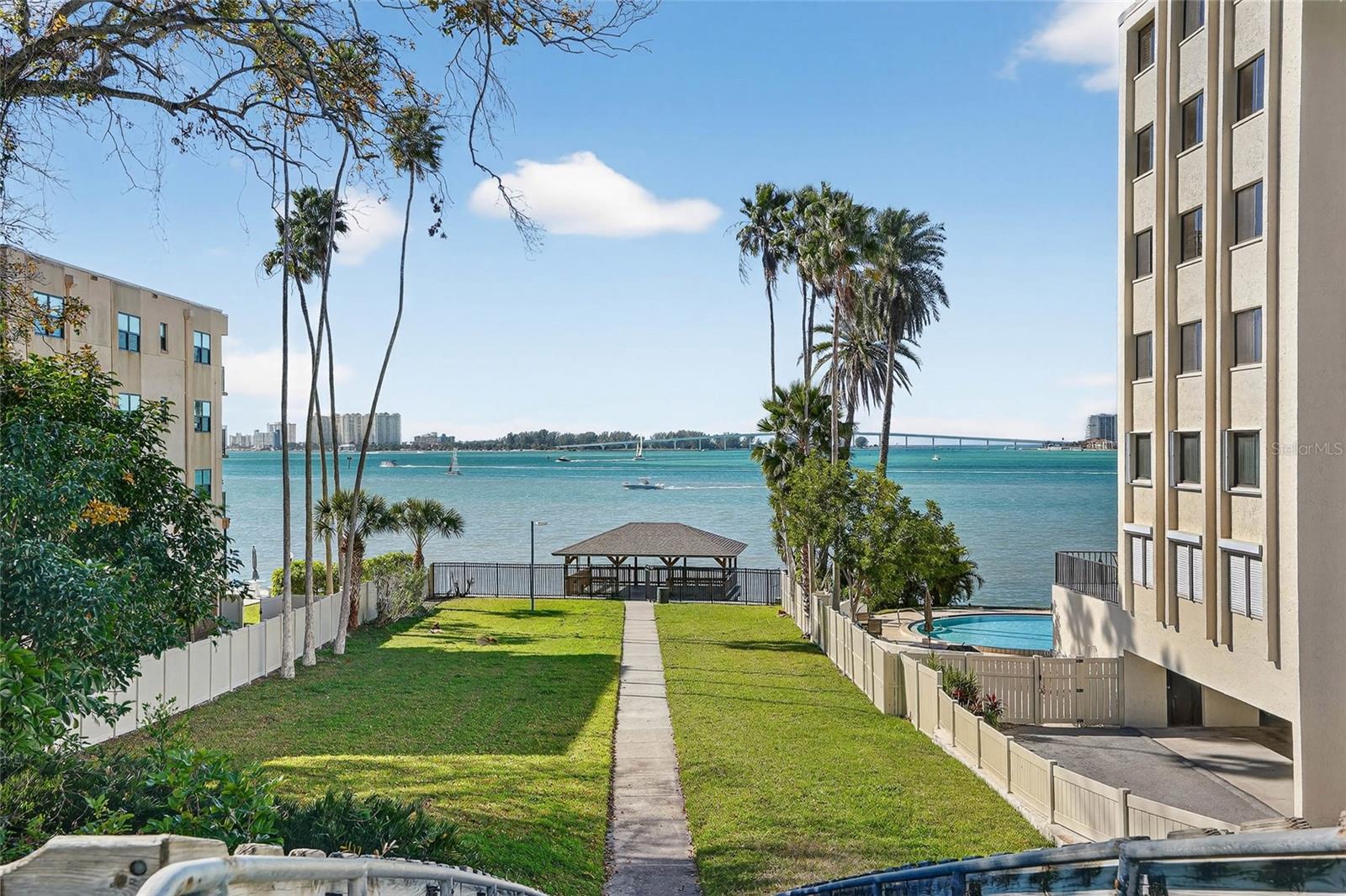 HICKORY GROVE CONDO - Residential