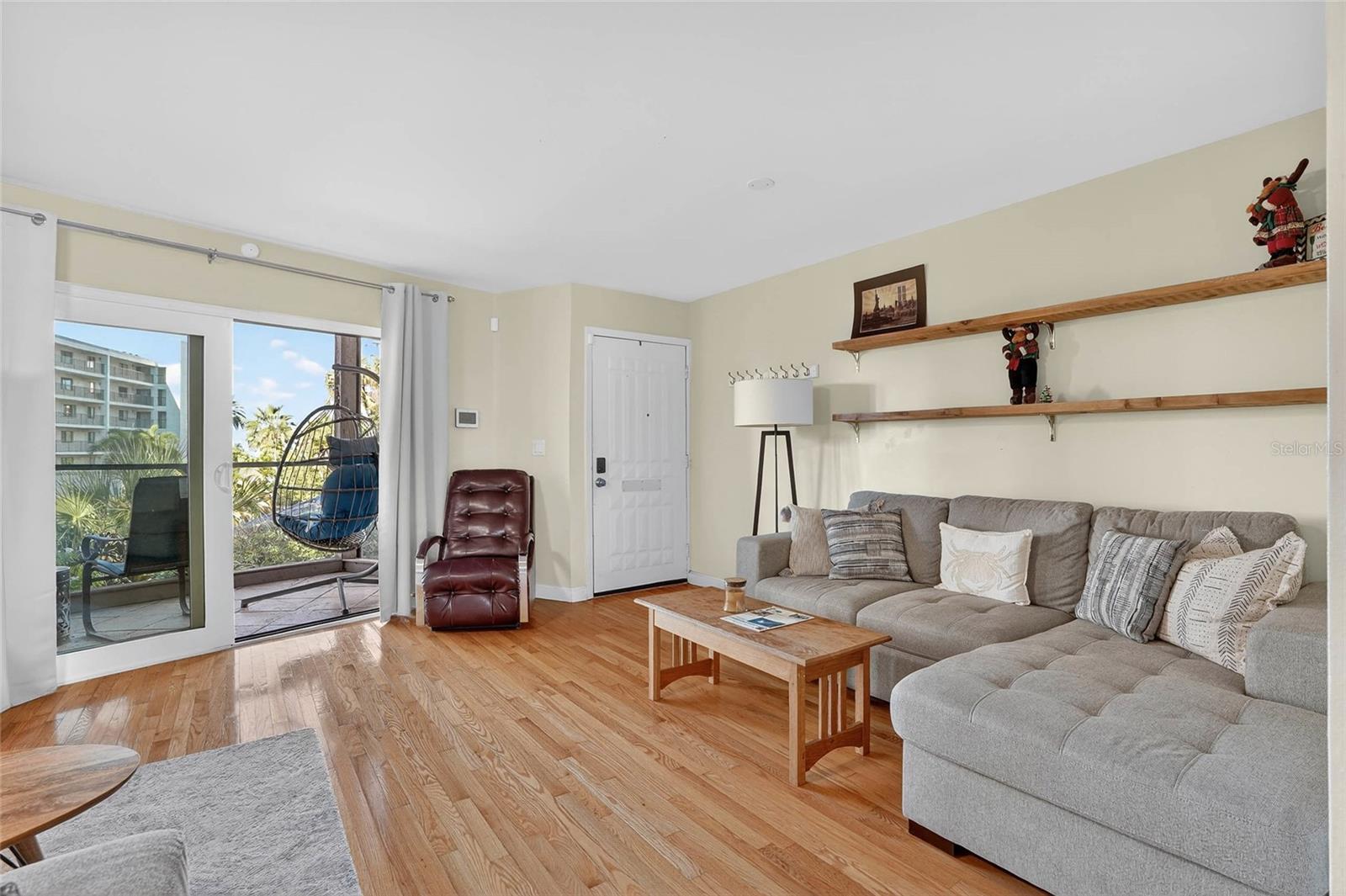 HICKORY GROVE CONDO - Residential