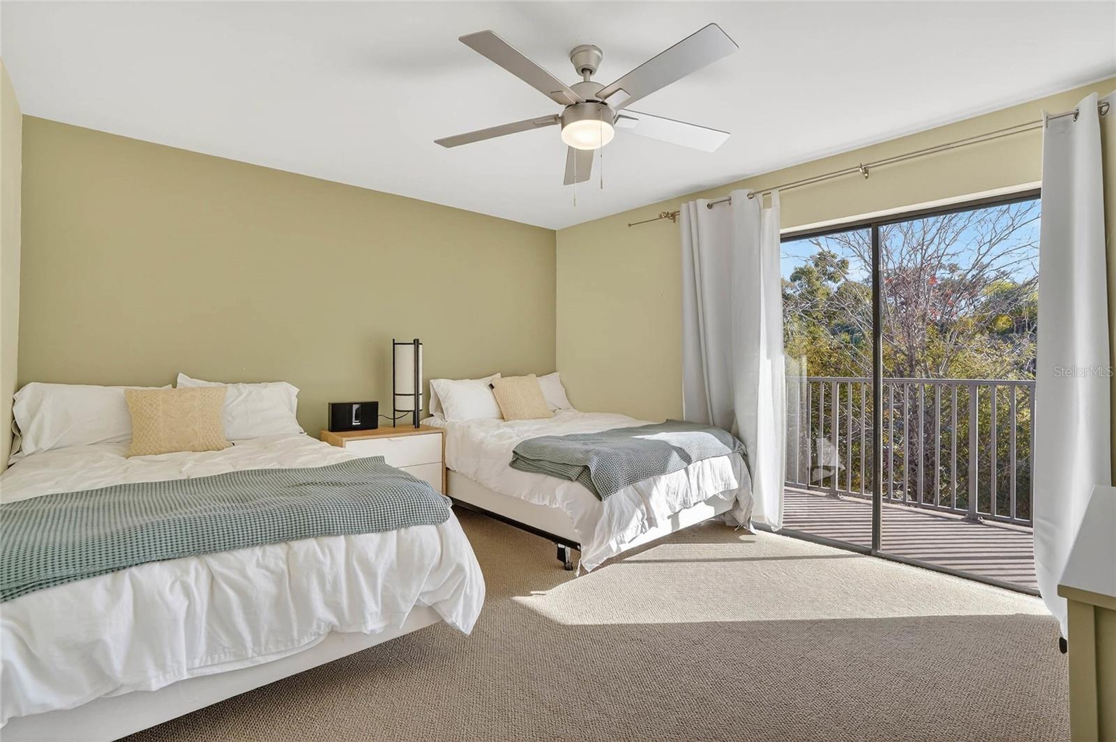 HICKORY GROVE CONDO - Residential