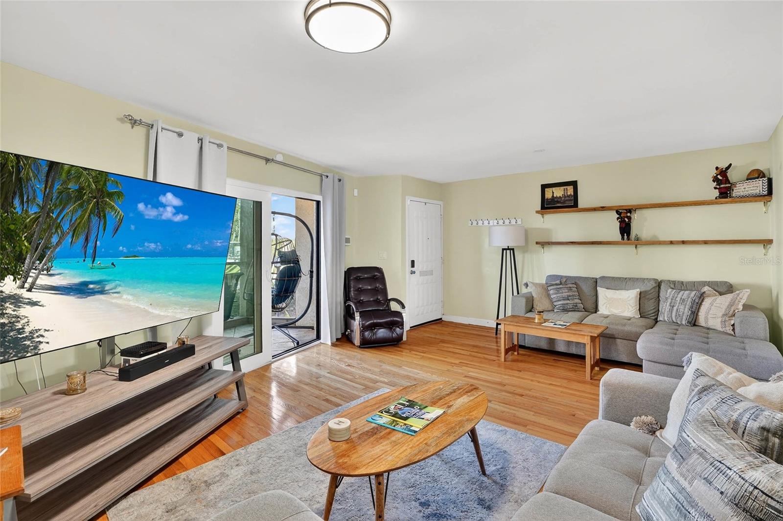 HICKORY GROVE CONDO - Residential