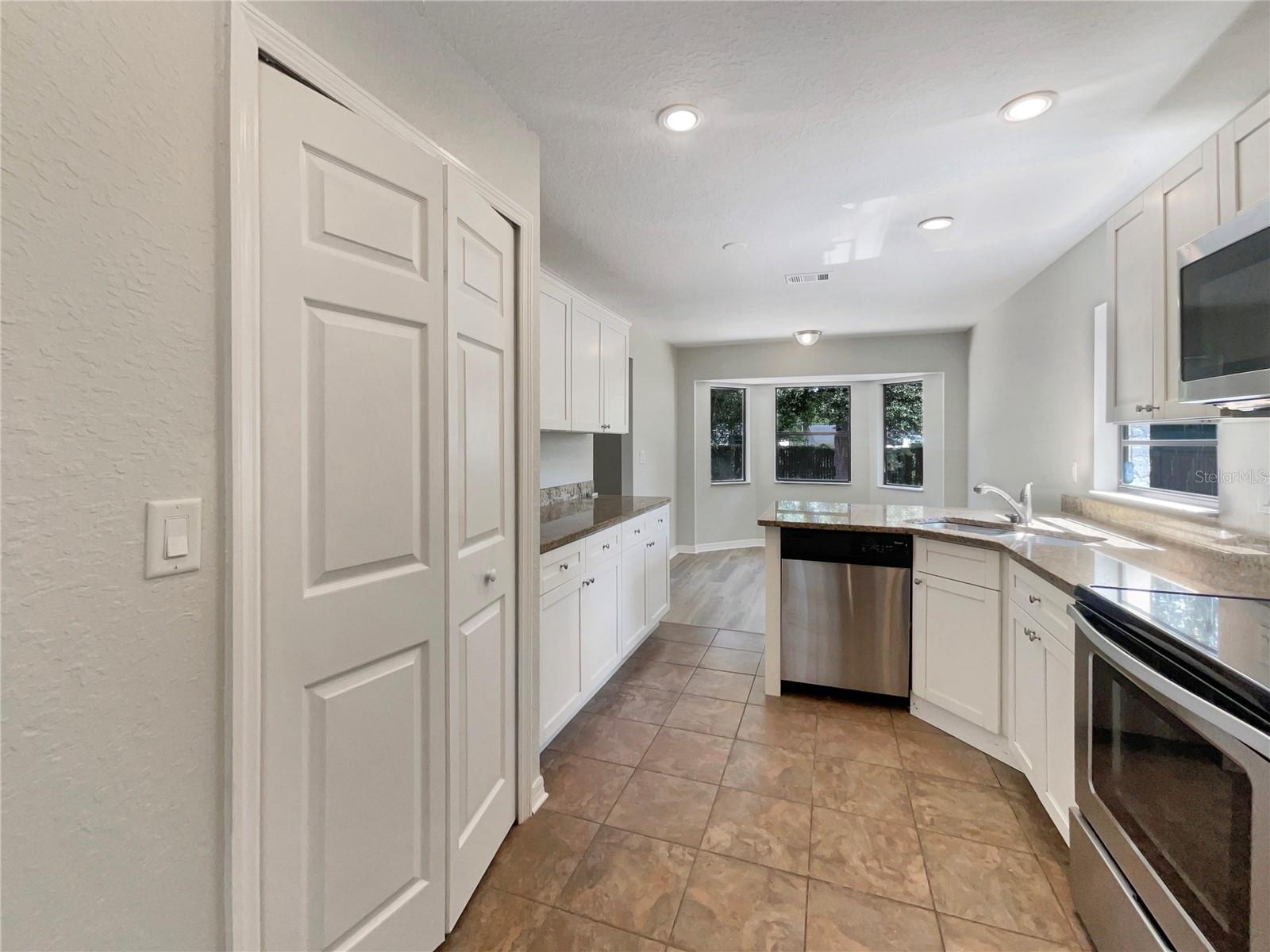 5559 LIGHTHOUSE ROAD