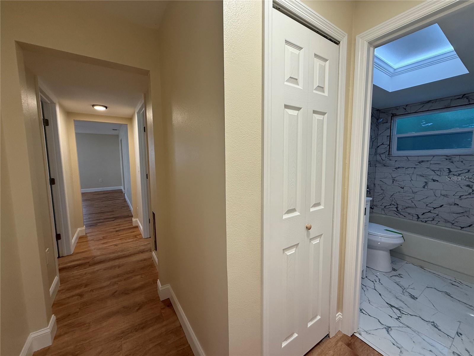 HOURGLASS LAKE REP - Residential