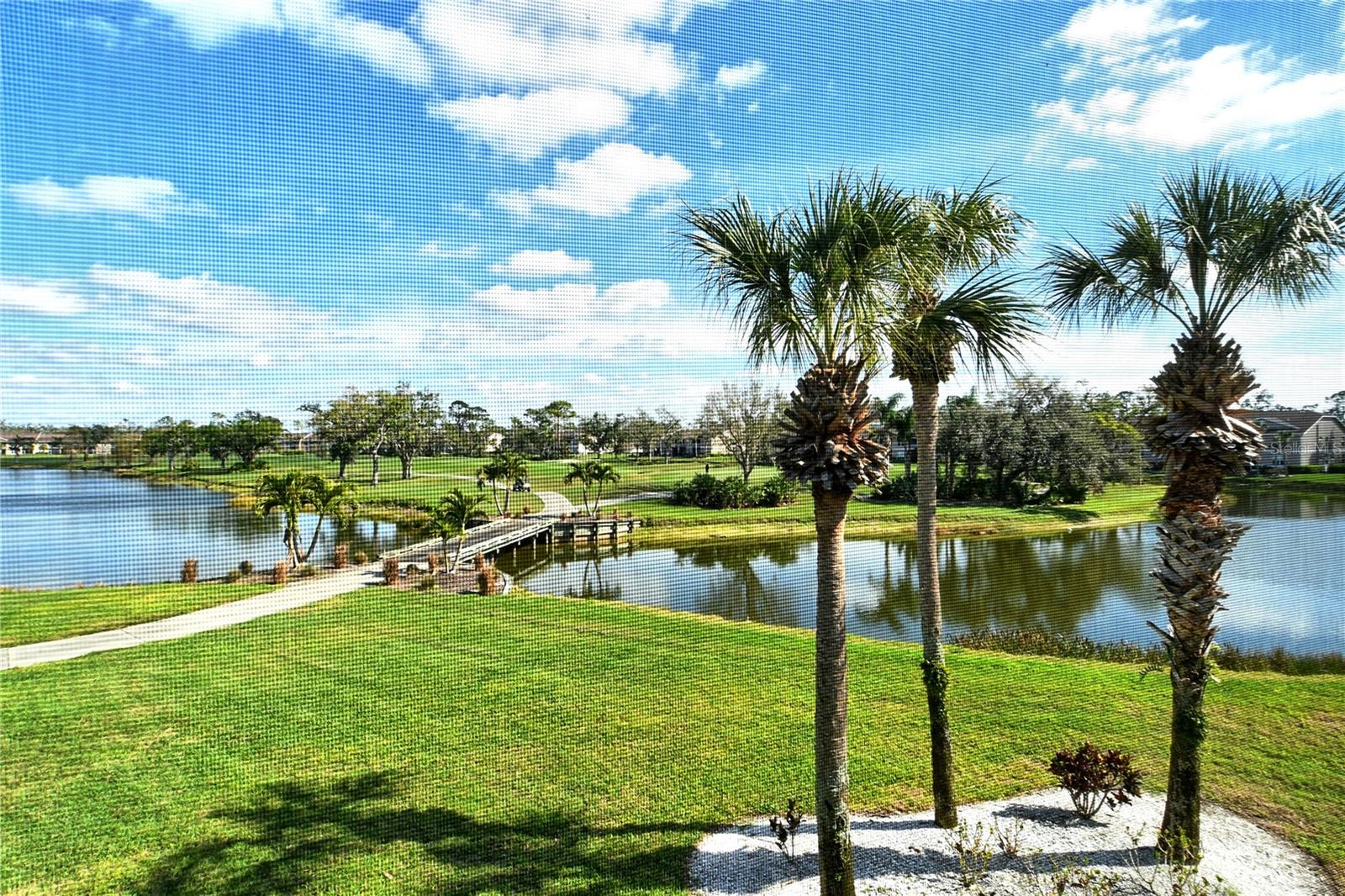 HERITAGE OAKS GOLF & COUNTRY CLUB - Residential