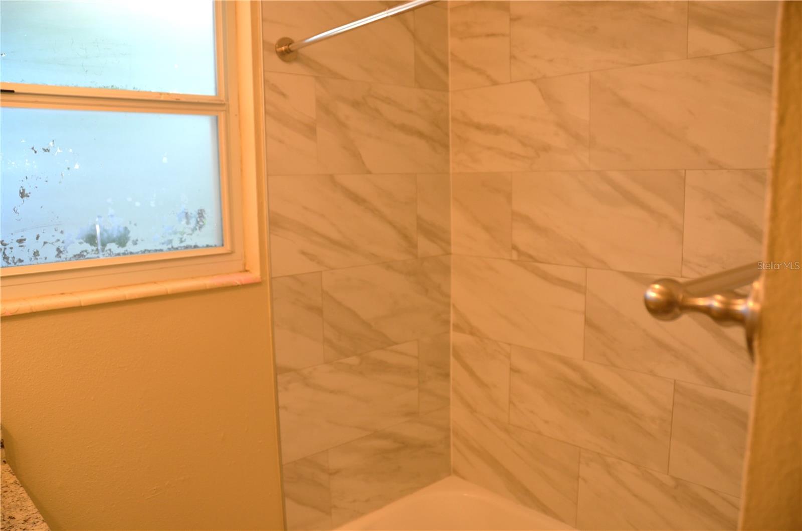 LEESBURG OAKHILL PARK - Residential Lease