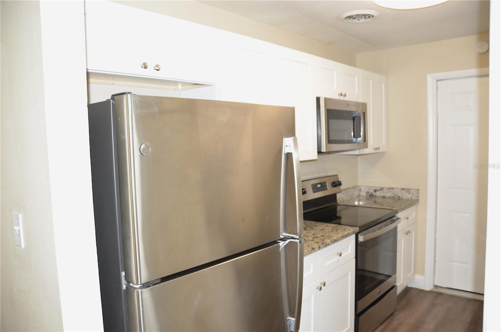 LEESBURG OAKHILL PARK - Residential Lease