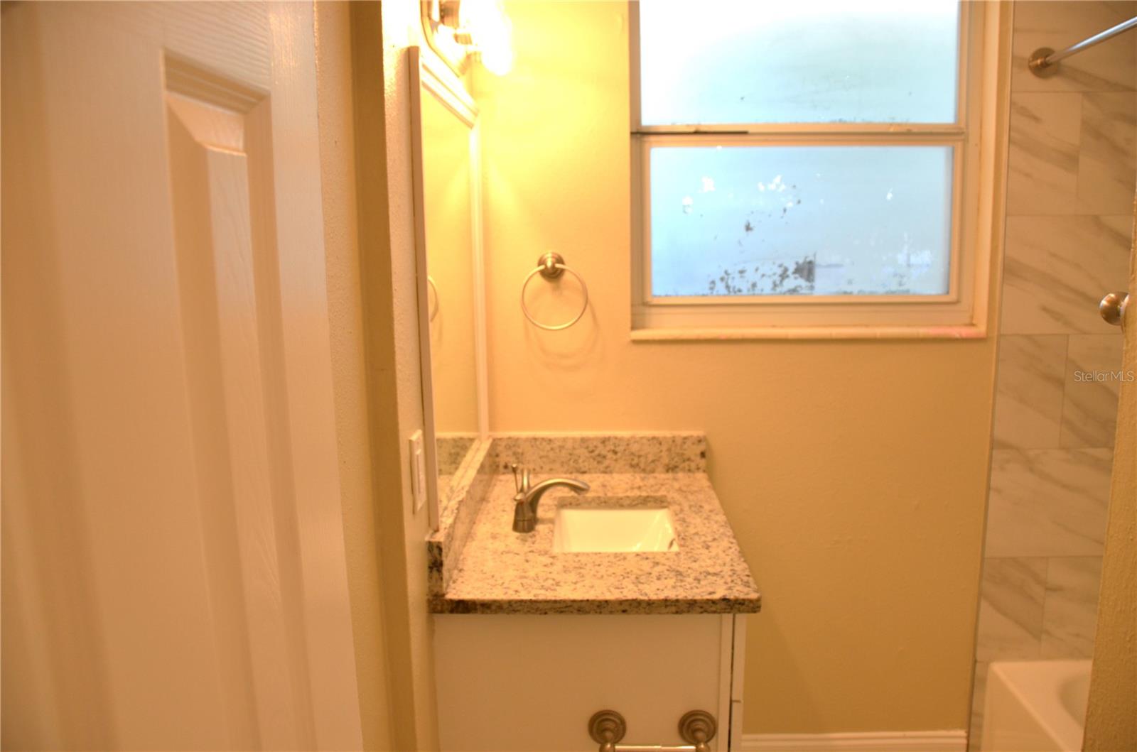 LEESBURG OAKHILL PARK - Residential Lease