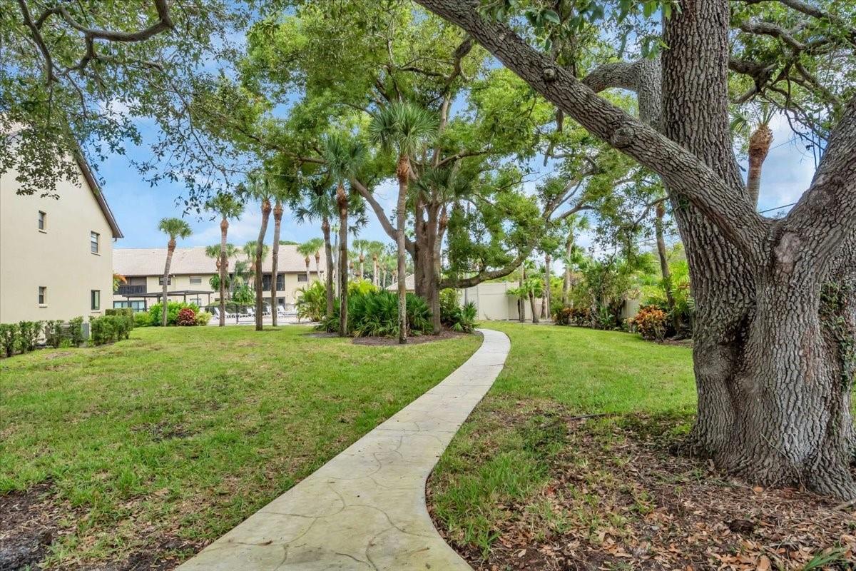 MISSION LAKES - Residential