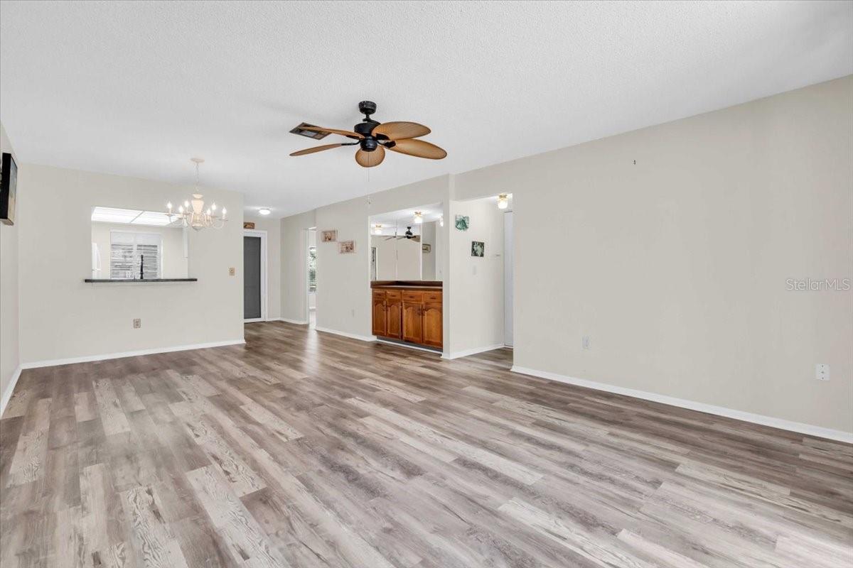 MISSION LAKES - Residential