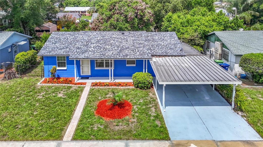 Photo of 4416 N John Bell Jr Drive, Tampa, FL 33610 (MLS # TB8536750)