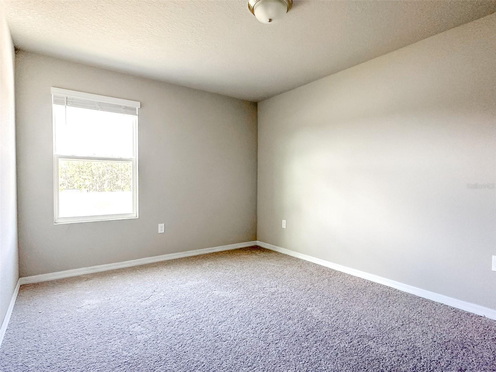 SILVER SPRINGS - Residential Lease