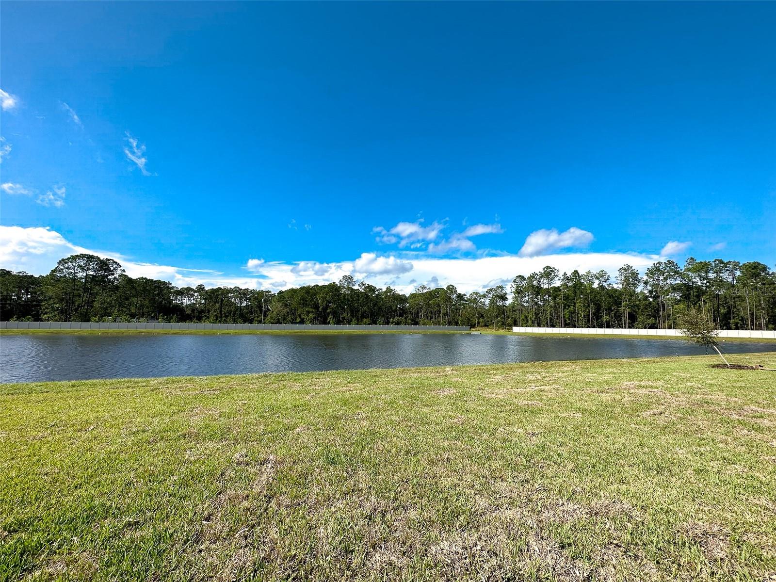 SILVER SPRINGS - Residential Lease