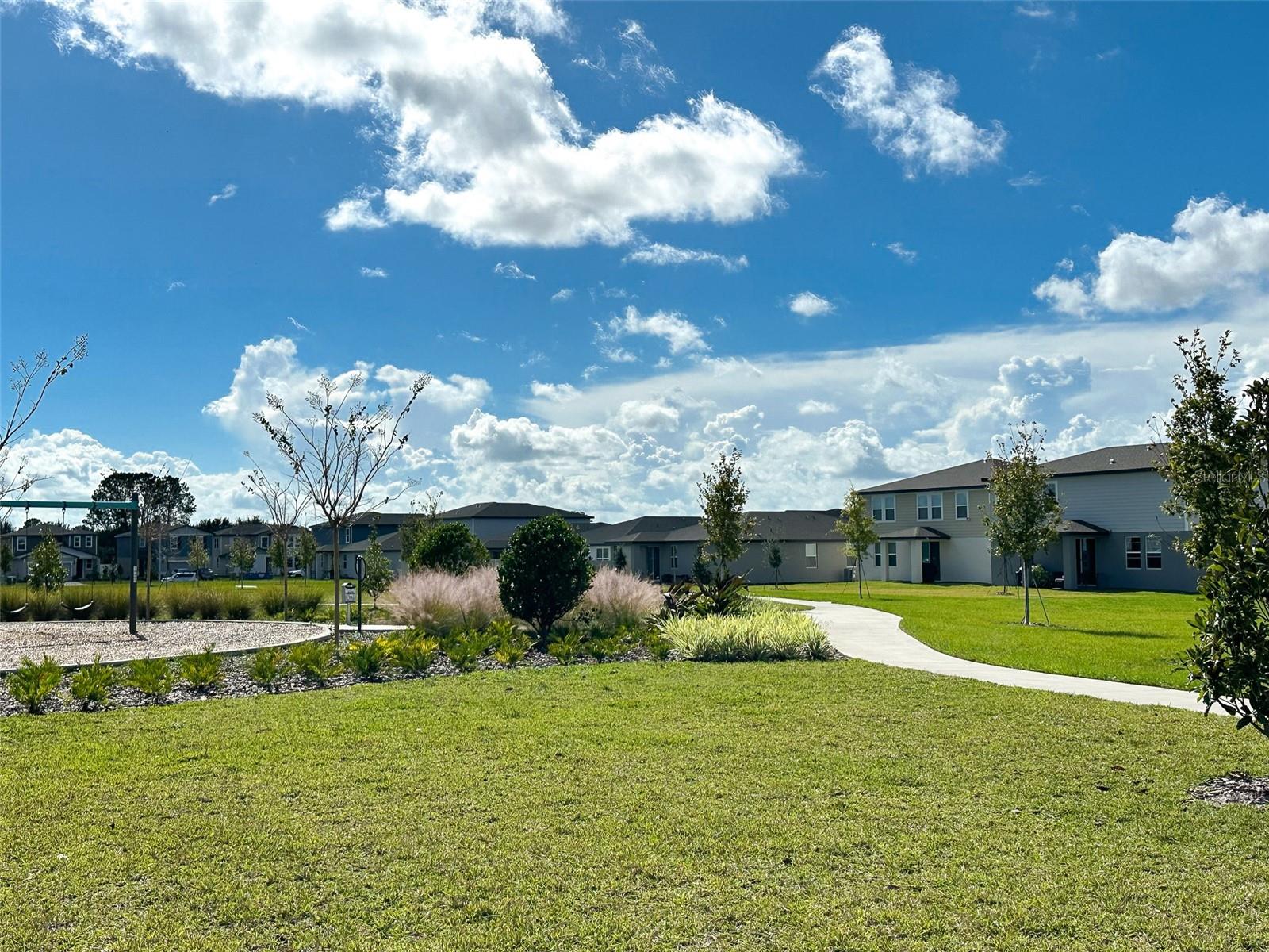 SILVER SPRINGS - Residential Lease