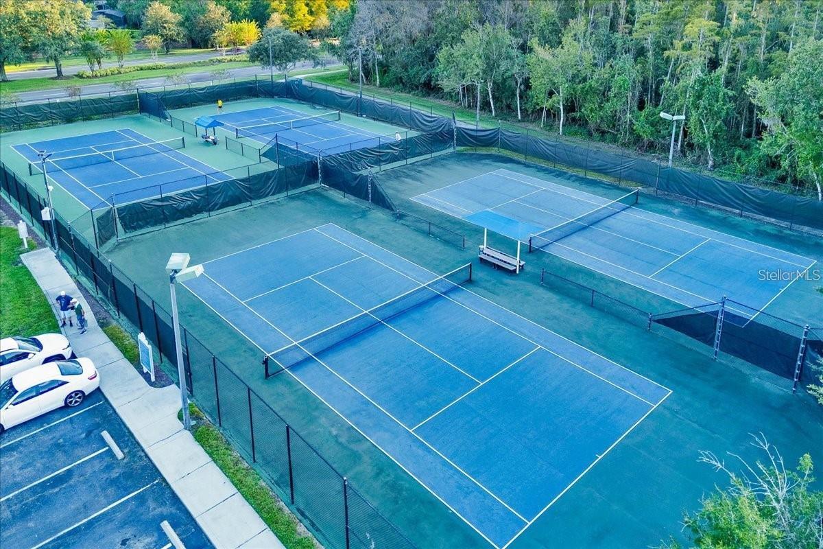 VISTA LAKES TOWN CENTER 51 07 - Residential