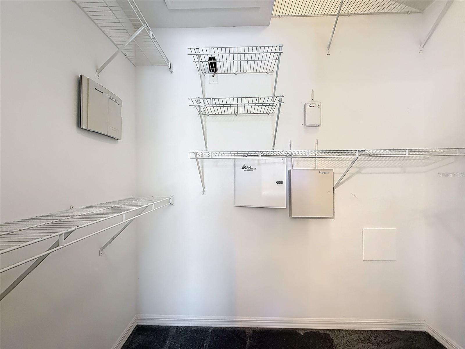 VISTA LAKES TOWN CENTER 51 07 - Residential