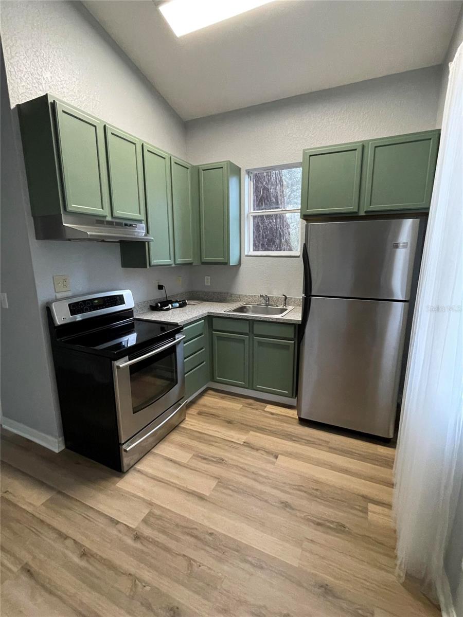 KAL-RIVER FOREST - Residential