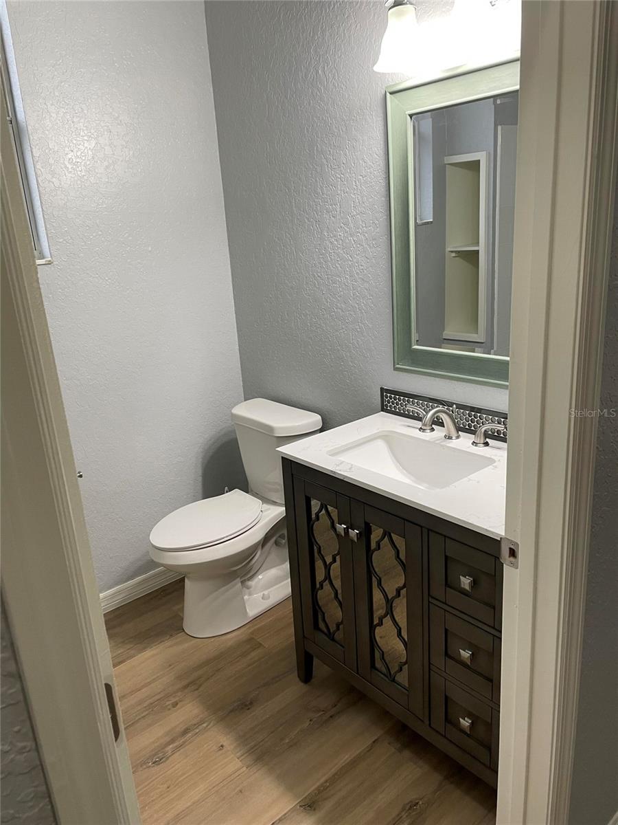 KAL-RIVER FOREST - Residential