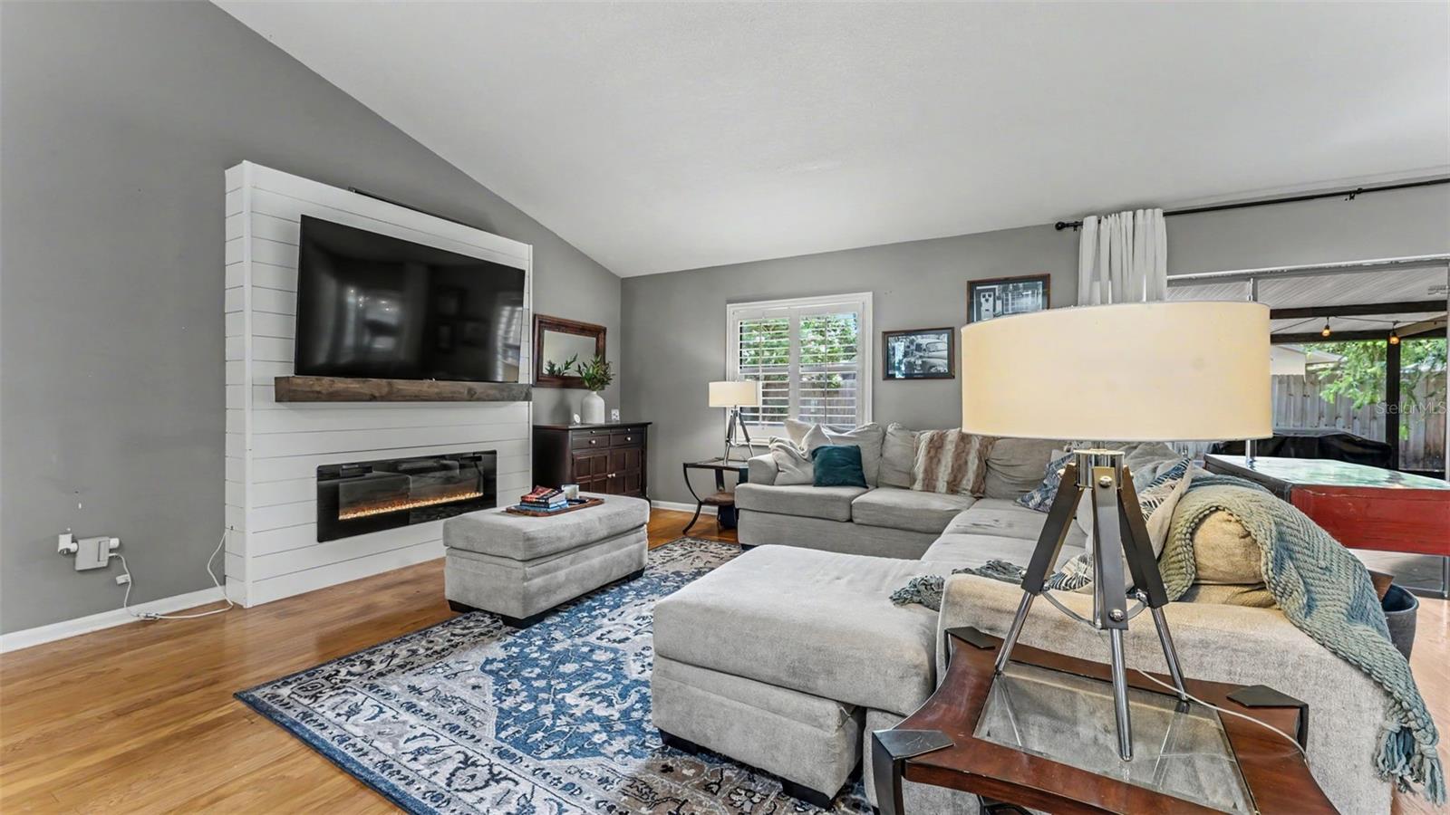 1418 SANDALWOOD DRIVE