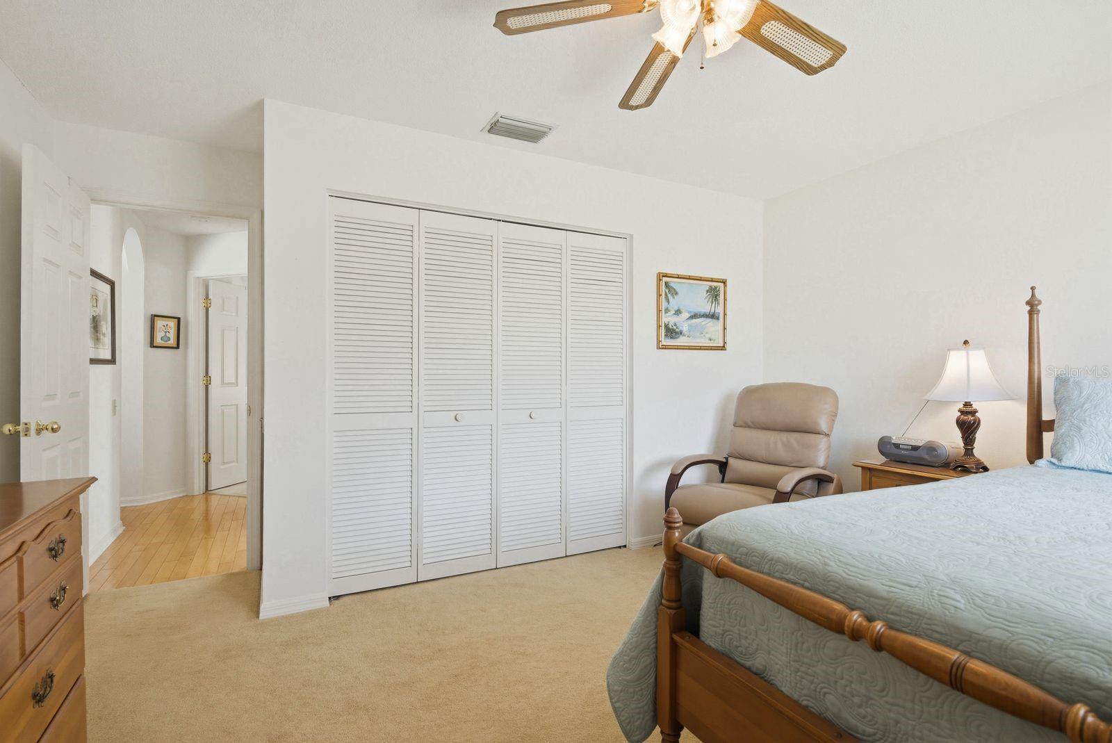 PIPERS MEADOW - Residential