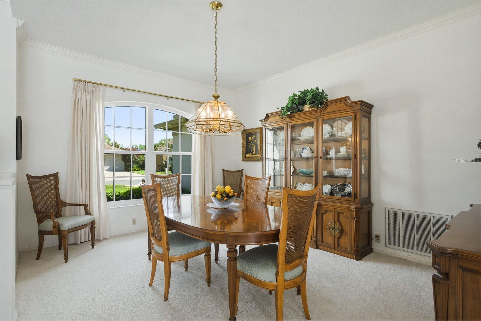 PIPERS MEADOW - Residential