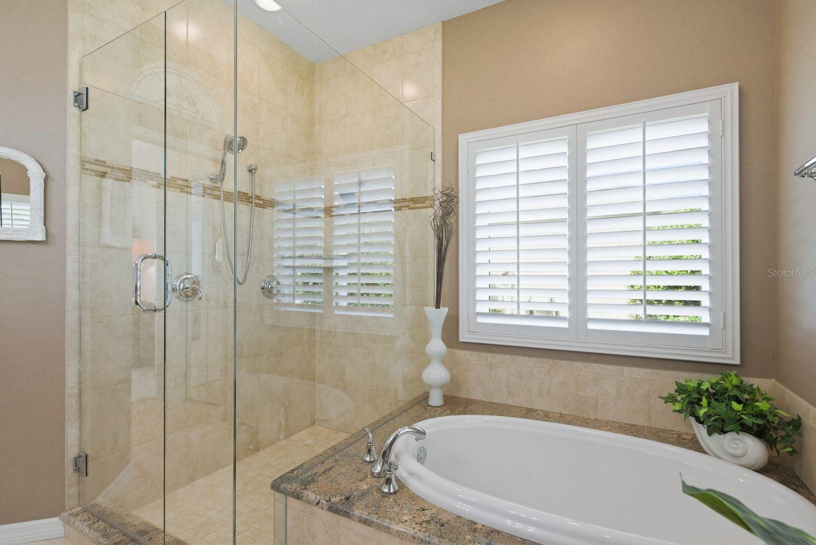 PIPERS MEADOW - Residential