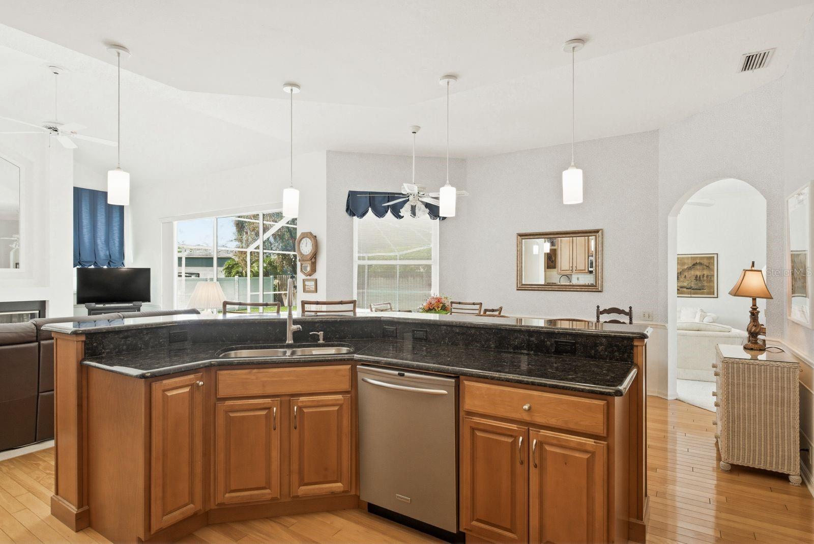 PIPERS MEADOW - Residential