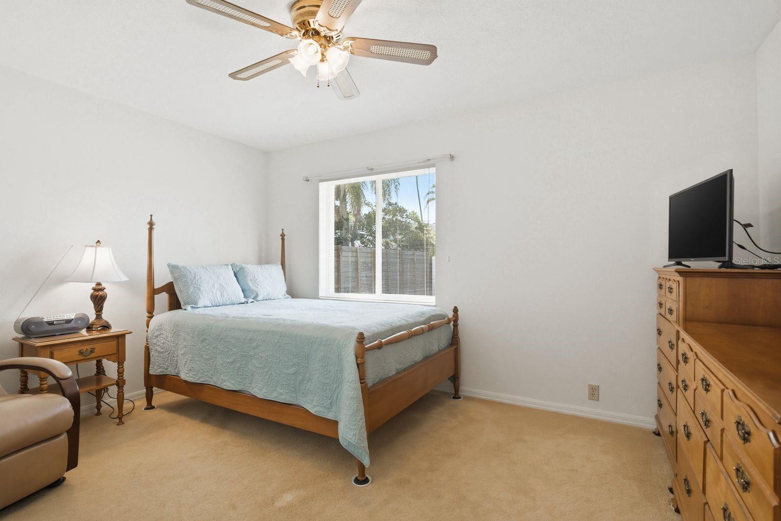 PIPERS MEADOW - Residential