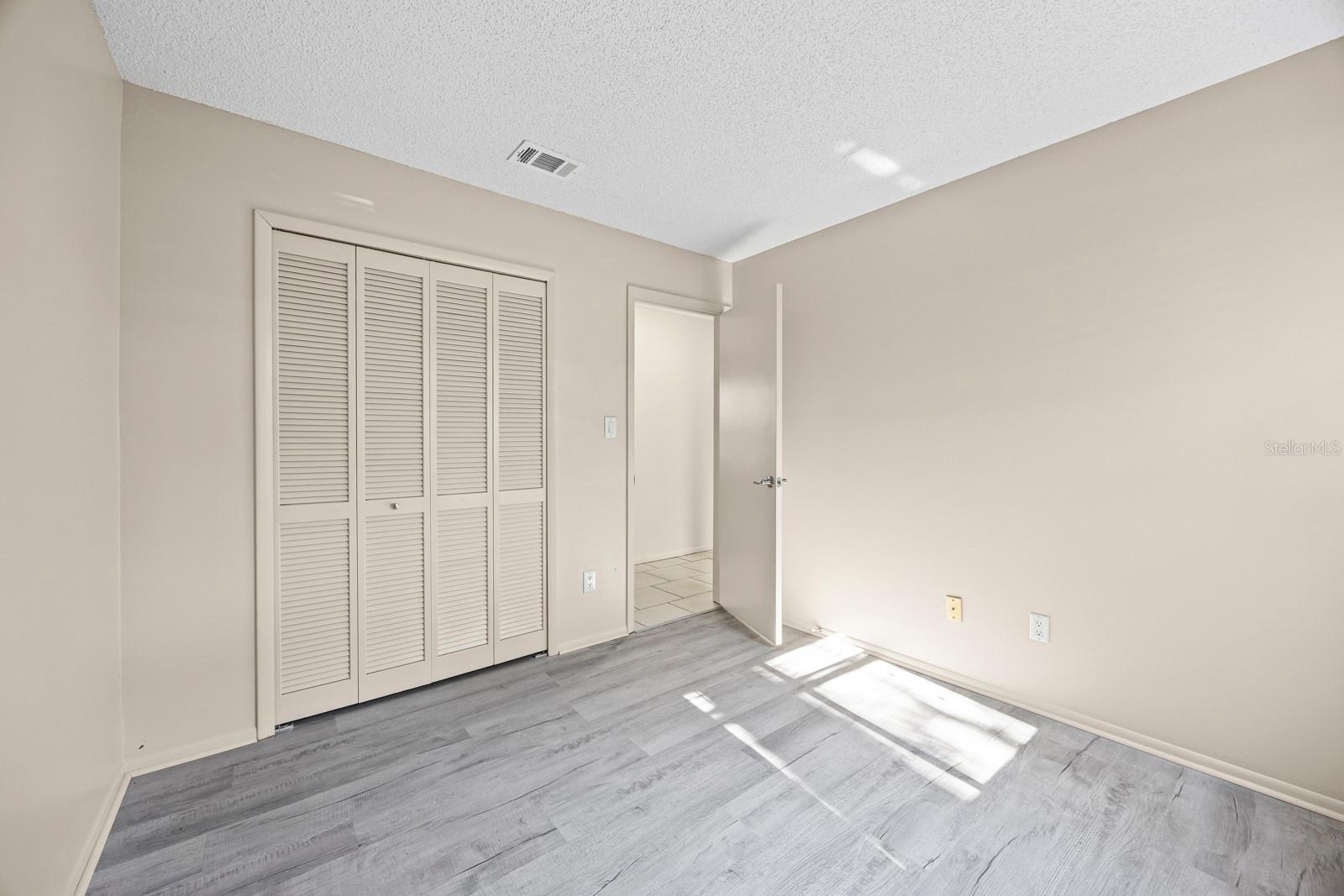 FRST OAKS - Residential