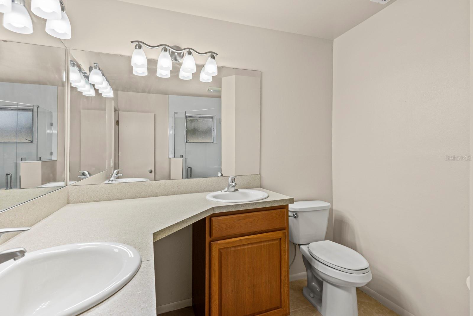 FRST OAKS - Residential